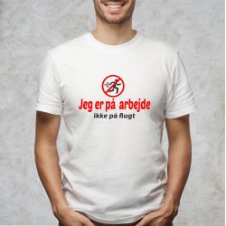 Rolig jeg er p� arbejde ikke p� flugt .