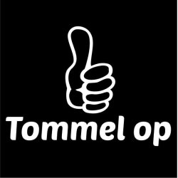 Tommel op